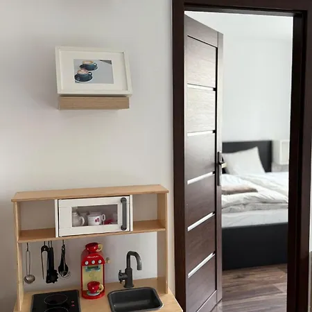 By The Fountain In The Center Of Daire